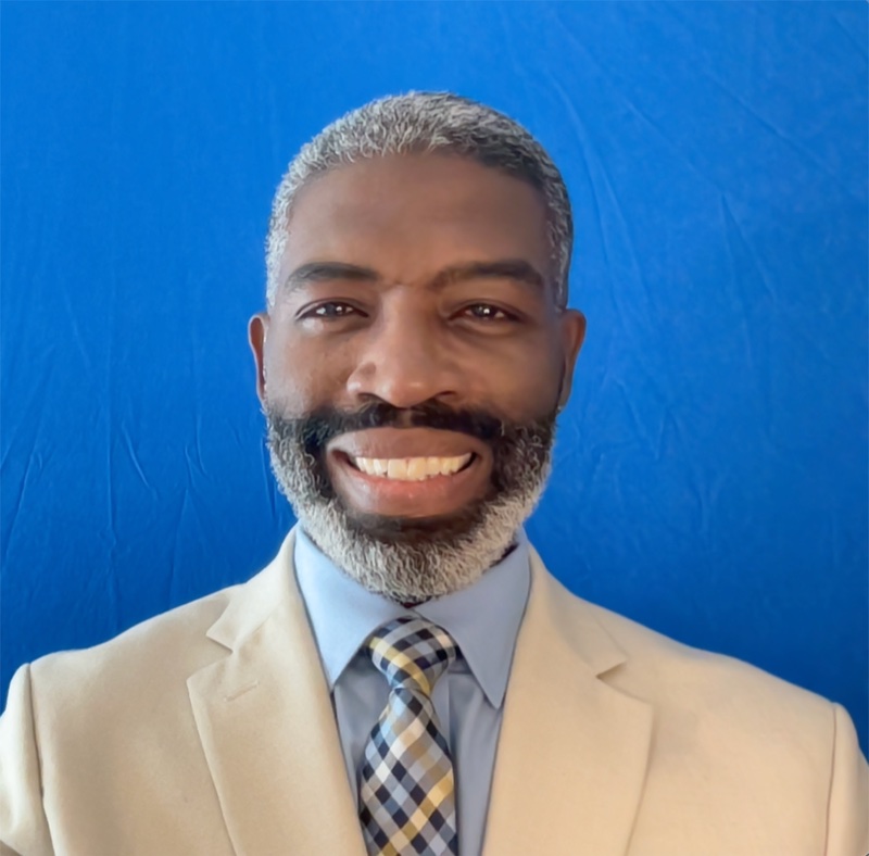 Darrell Henry, founder of Facets Novum